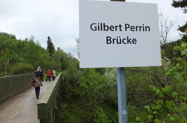 Ehrung für Wegbereiter des RAVel-Netzes: Brücke bei Neidingen wird nach Gilbert Perrin benannt