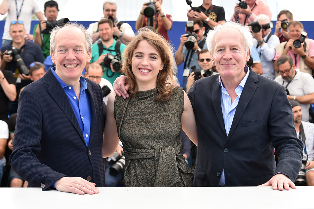 Hauptdarstellerin Adèle Haenel mit den Regisseuren Luc (l.) und Jean-Pierre Dardenne