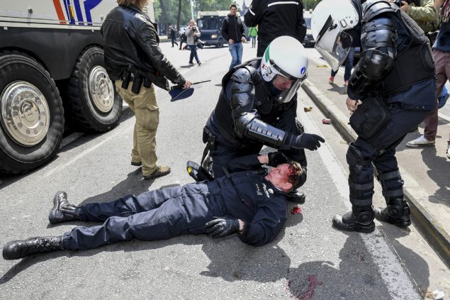 Verletzter Polizeikommissar Tritt Vor Gericht Als Zivilpartei Gegen Seinen Angreifer Auf