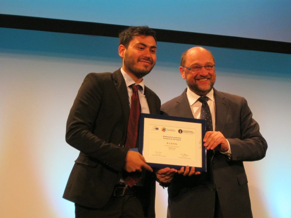 Jugendkarlspreis in Aachen verliehen - Guiscardo Urso mit Martin Schulz