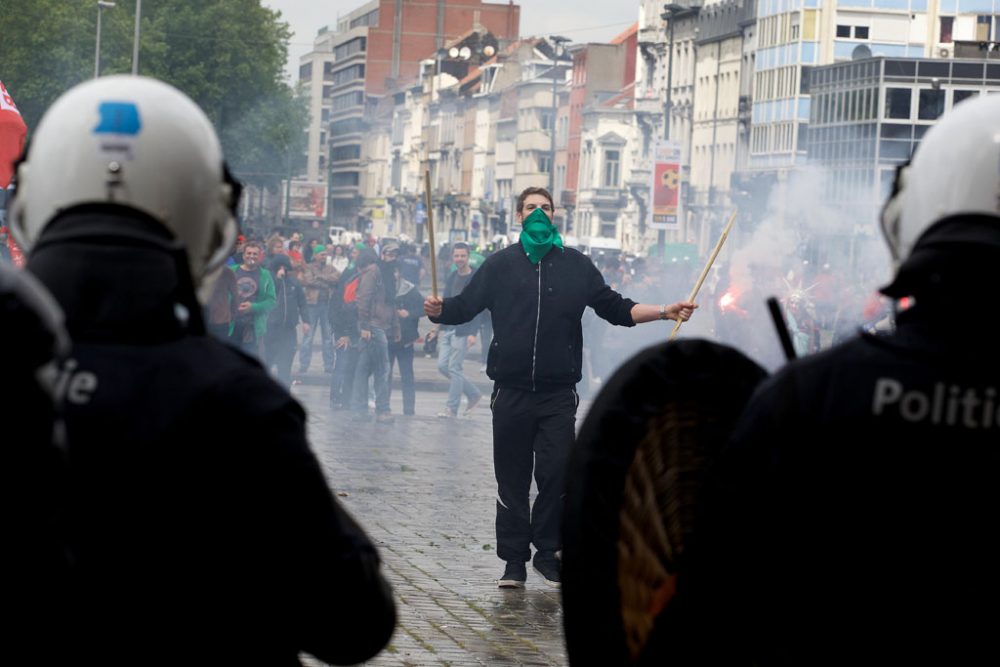 Ausschreitungen bei Demonstration in Brüssel (Archivbild: Nicolas Maeterlinck/Belga)