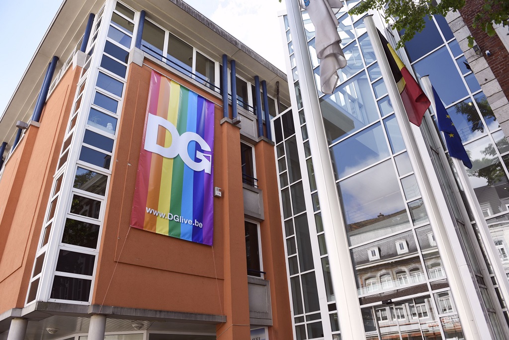 Tag gegen Homophobie auch im Hof der DG-Regierung in Eupen