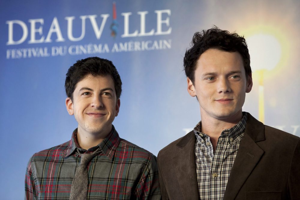 Anton Yelchin (r.) mit Christopher Mintz-Plasse am 3.9.2011 im französischen Deauville