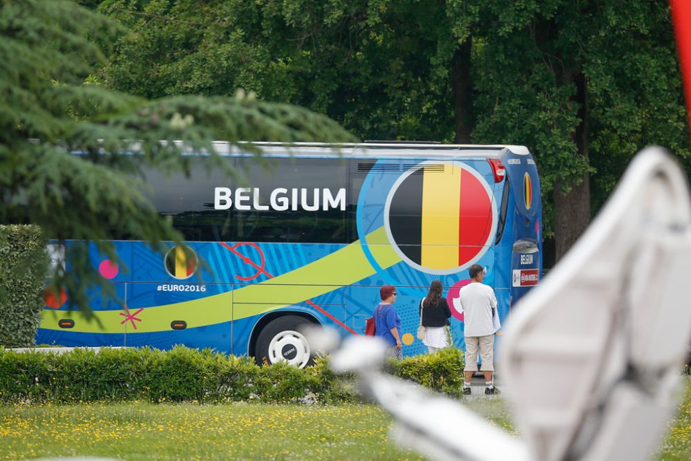 Mannschaftsbus der Roten Teufel in Bordeaux