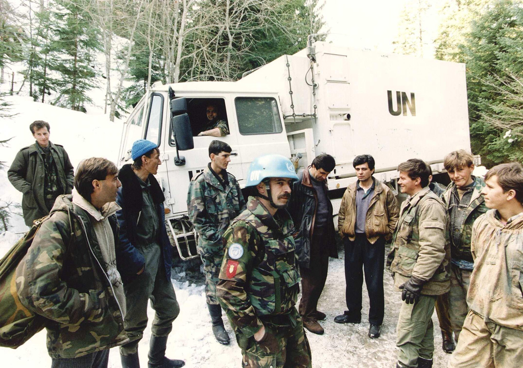 Soldaten der UN-Blauhelmeinheit Dutchbat - Archivbild vom 1. März 1994