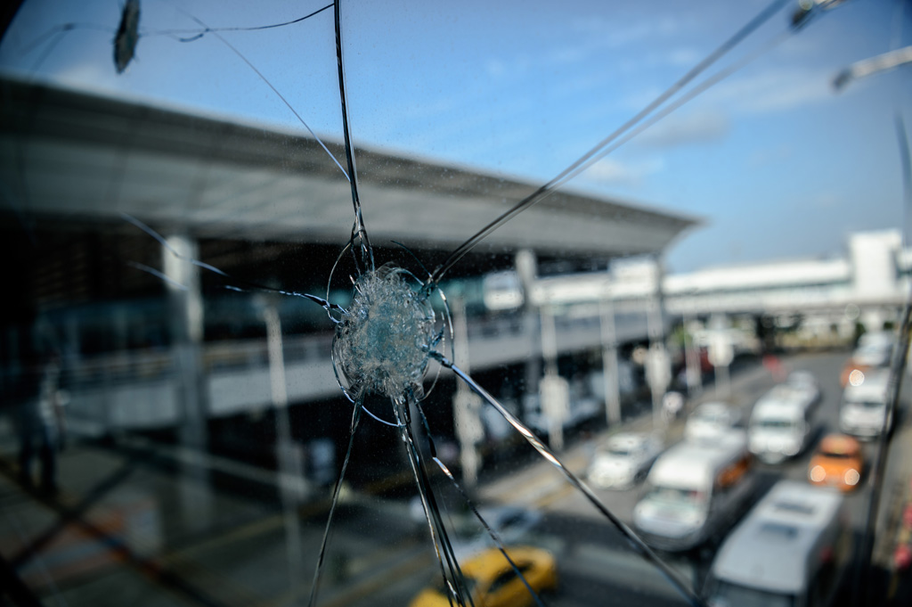 Nach dem Anschlag auf den internationalen Flughafen von Istanbul