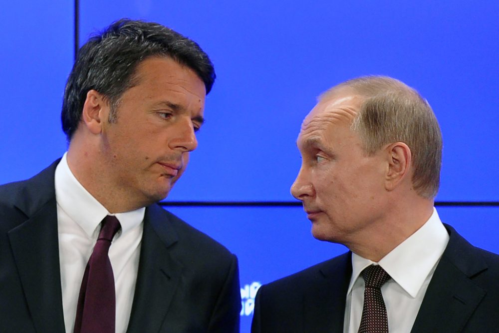 Matteo Renzi und Wladimir Putin am 17.6. beim St. Petersburg International Economic Forum (SPIEF 2016)