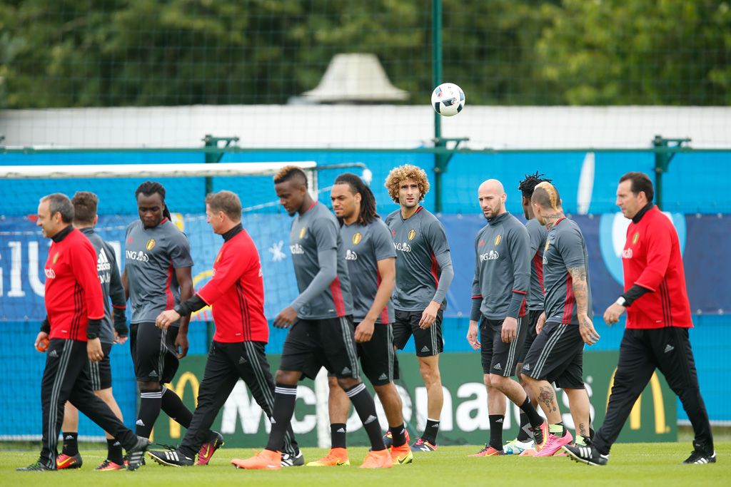 Rote Teufel beim Training in Bordeaux (19.6.)