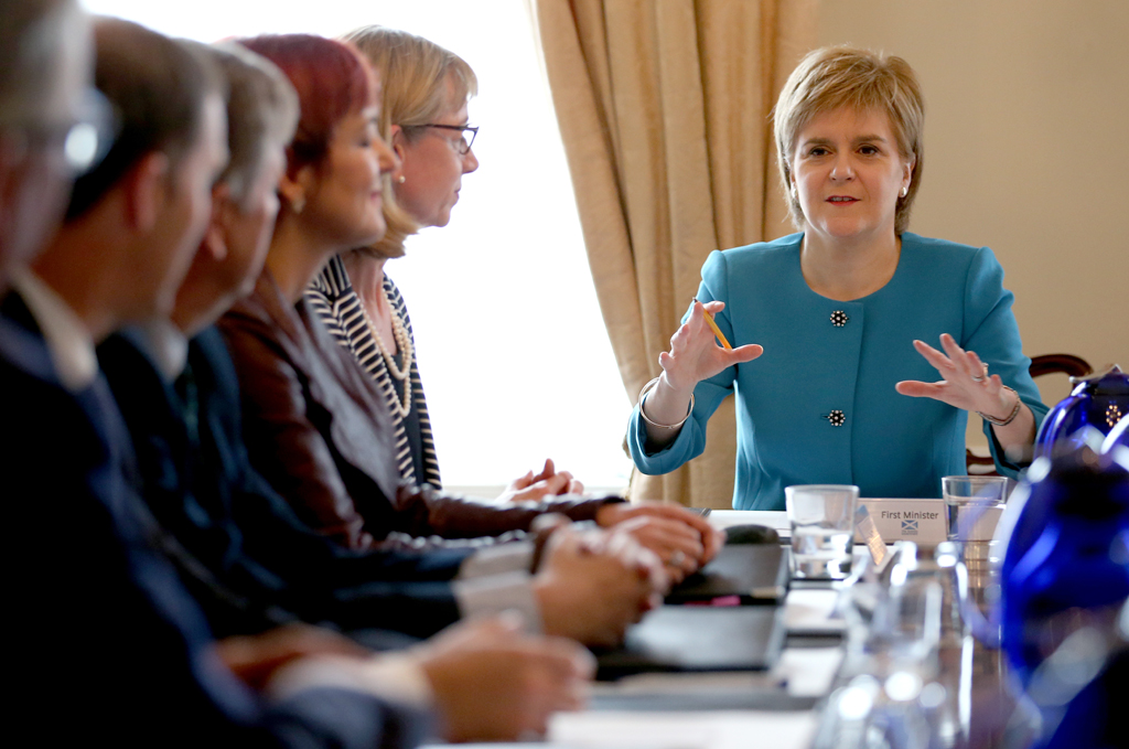 Regierungschefin Nicola Sturgeon bei der Sitzung der schottischen Regionalregierung