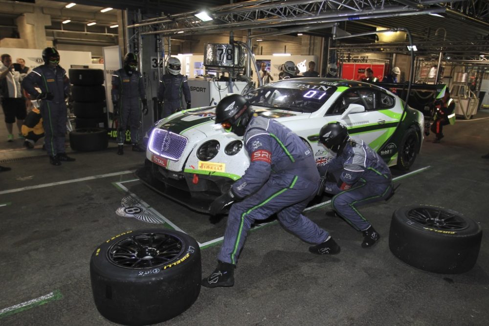 #8 Bentley Continental GT3 von M-Sport mit Maxime Soulet, Andy Soucek und Wolfgang Reip