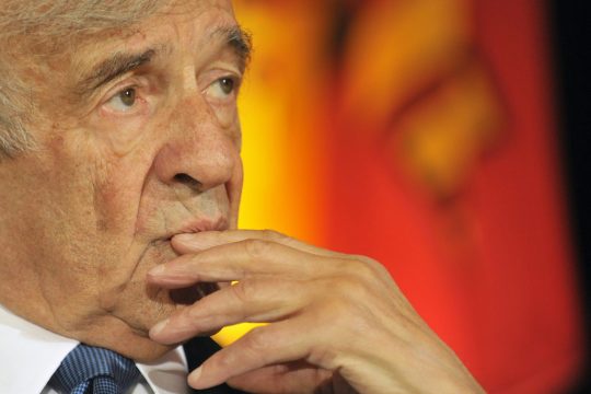 Friedensnobelpreisträger Elie Wiesel im Oktober 2010