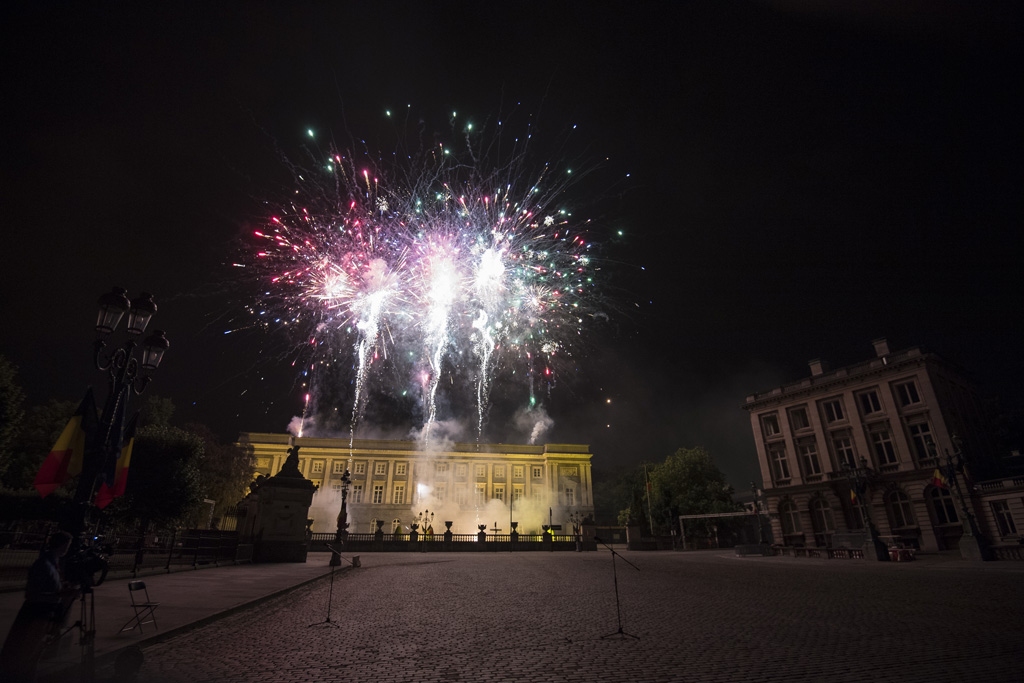 Feuerwerk zum belgischen Nationalfeiertag in Brüsel (21.7.2016)