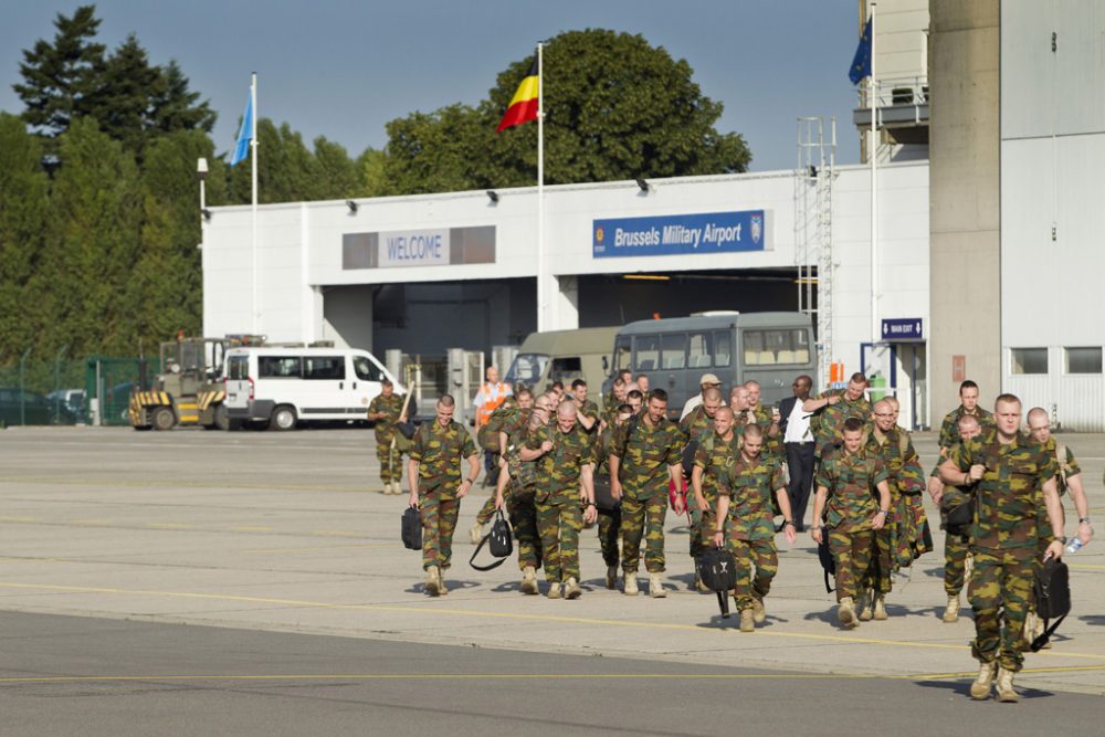 Belgische Streitkräfte am Militärflughafen in Melsbroek