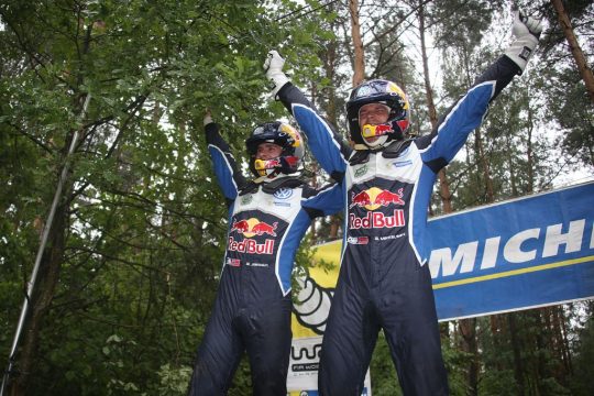 Andreas Mikkelsen und Anders Jaeger gewinnen die Rallye Polen