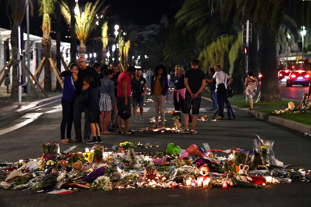 Nizza nach dem Anschlag vom 14. Juli 2016: 86 Menschen kamen ums Leben (Archivbild: Christine Poujoulat/AFP)