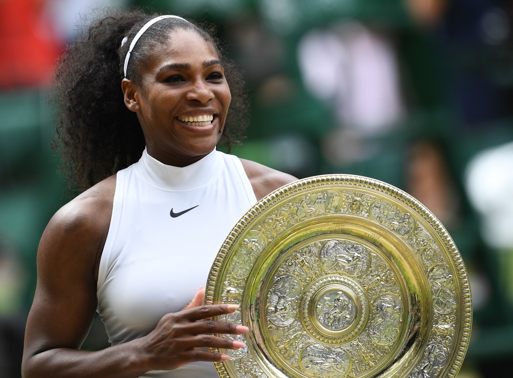 Wimbledon: Serena Williams mit ihrem Preis