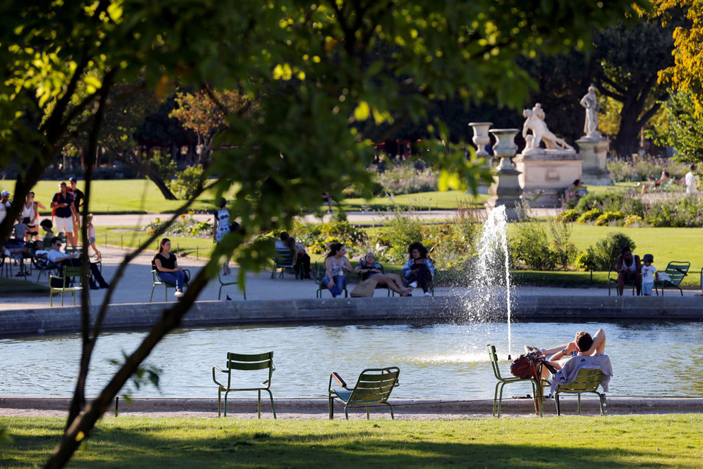 Hitzewelle: Ab in den Park und im Schatten entspannen