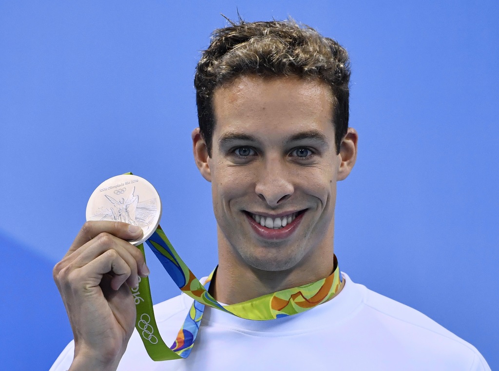 Es ist die erste olympische Medaille im Schwimmen seit Frederik Deburghgraeve 1996 in Atlanta