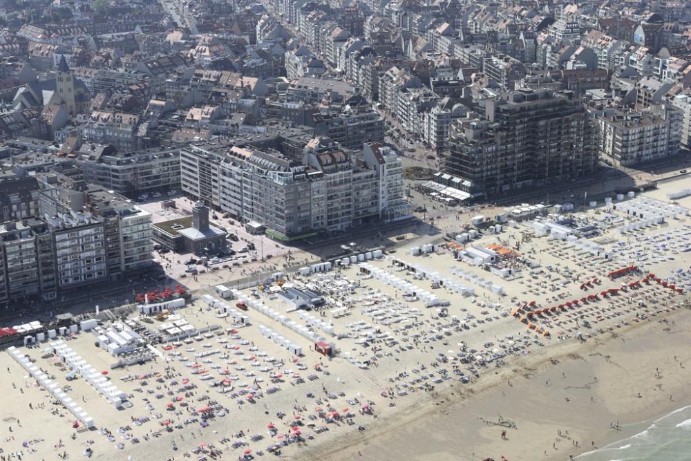 Hitzewelle sorgt für volle Strände in Knokke