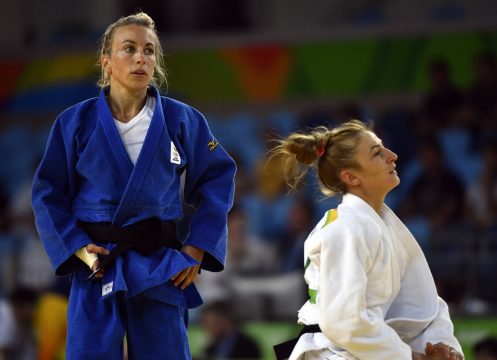 Aus für Charline Van Snick (l.) bei Olympia