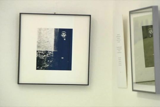 "Im Krieg sagtest du einmal ...": Ausstellung von Eddie Bonesire zum Zweiten Weltkrieg im ZVS-Museum