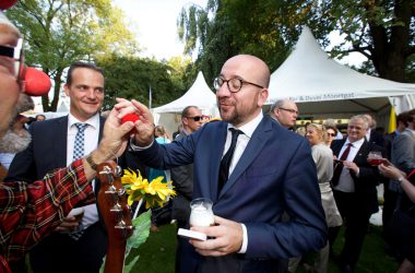 Belgien ist Ehrengast beim Bürgerfest in Berlin - Premier Charles Michel und MP Oliver Paasch mit den Cliniclowns aus Ostbelgien