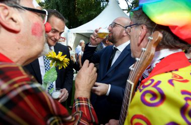 Belgien ist Ehrengast beim Bürgerfest in Berlin - Premier Charles Michel und MP Oliver Paasch mit den Cliniclowns aus Ostbelgien