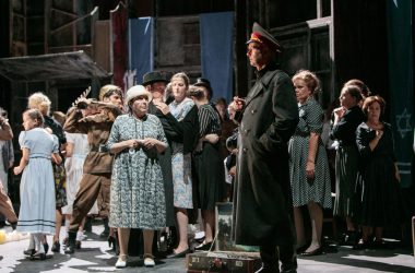 "Fiddler on the Roof" im Theater Aachen