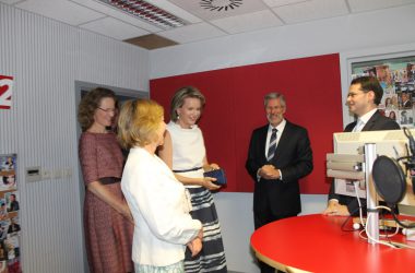 Partnerinnen der Staatschefs um Königin Mathilde zu Besuch im B
