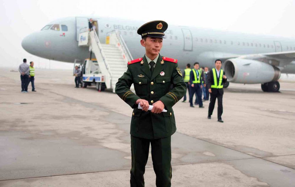 Ungeplanter Zwischenstopp: Die "Royal Air Force" am Flufhafen von Hohhot in China