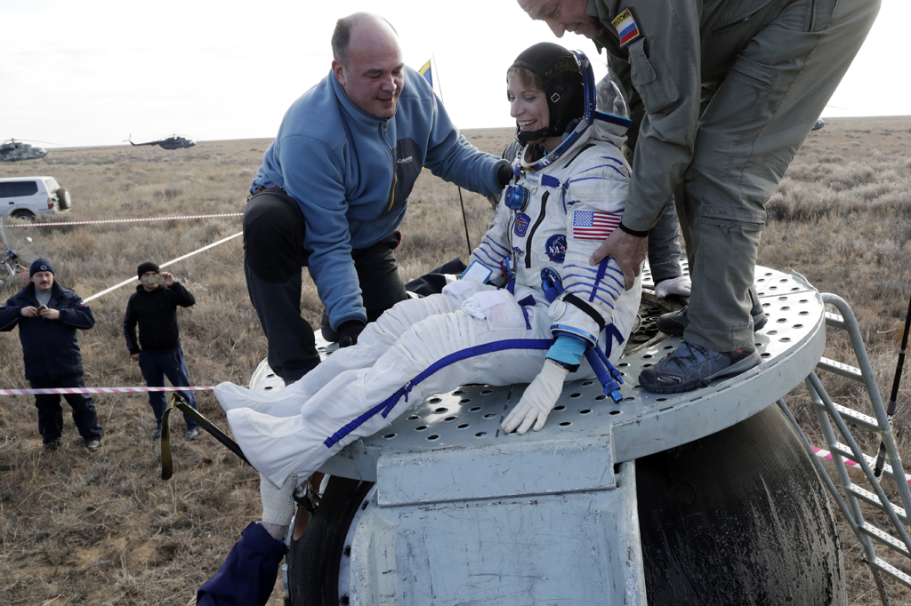 Astronautin Kate Rubins und Kollegen sind wieder zurück auf der Erde