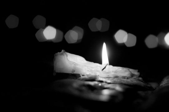 Kerze bei der "Nocturne des Coteaux" in Lüttich