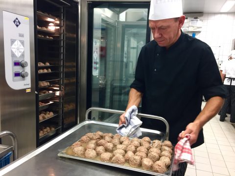 Daniel Freisen ist der neue Koch in der DG-Mensa