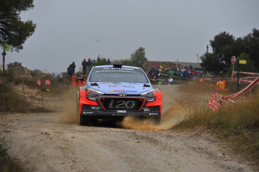 Thierry Neuville/Nicolas Gilsoul im Hyundai i20 WRC bei der Rallye Spanien