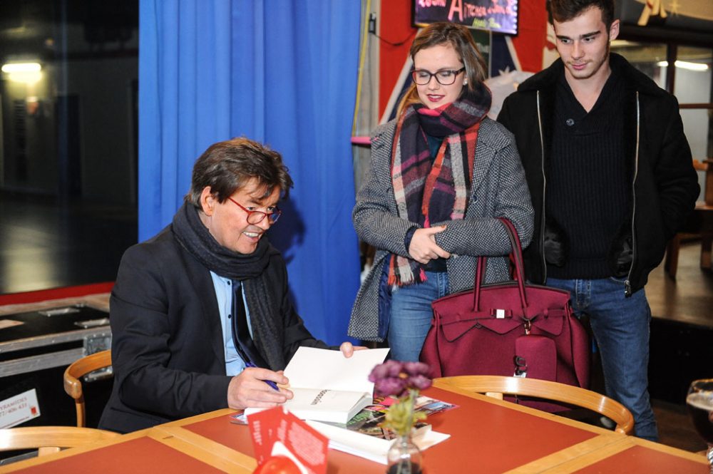 Bernard Wesphael stellt sein Buch in Welkenraedt vor