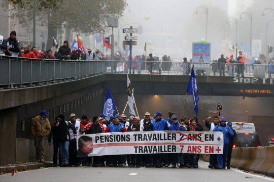 Demonstration von Militärangehörigen gegen Anhebung des Pensionsalters