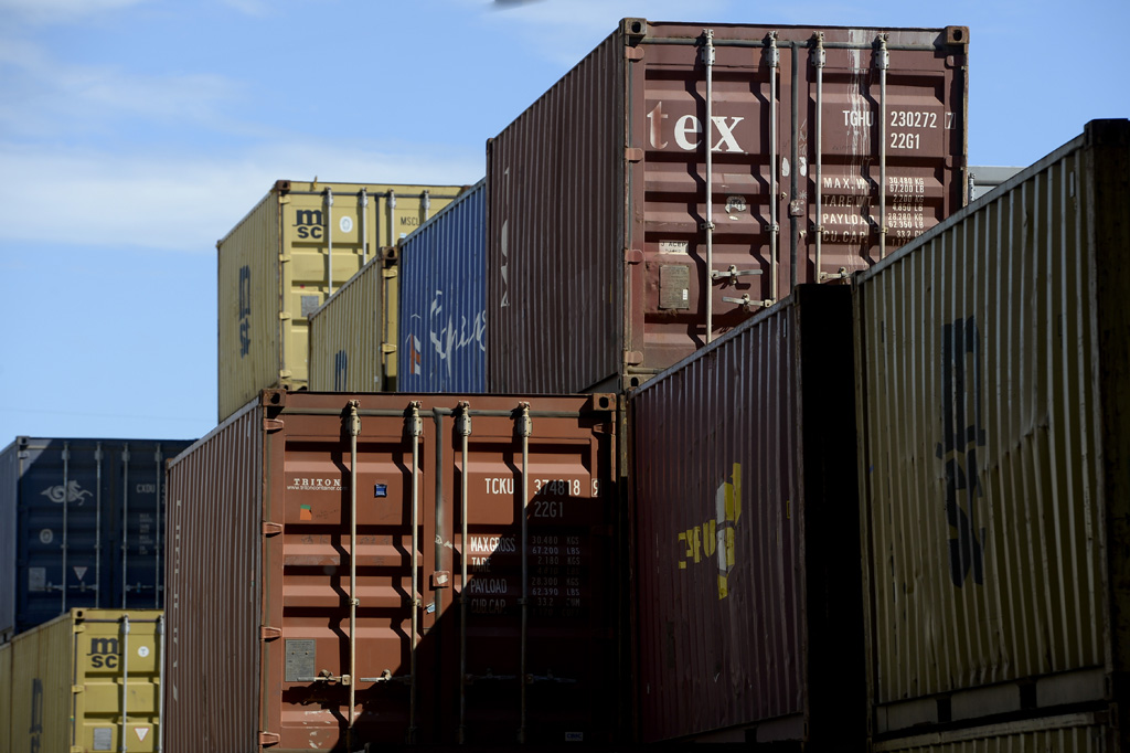 Container im Hafen von Antwerpen