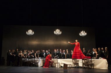 Macbeth in Aachen: Hrólfur Saemundsson, Sanja Radišić, Ensemb