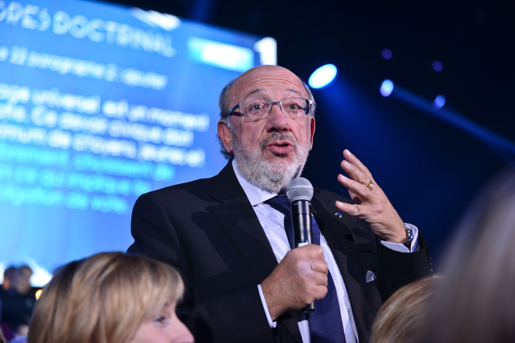 Louis Michel beim Parteikongress der MR