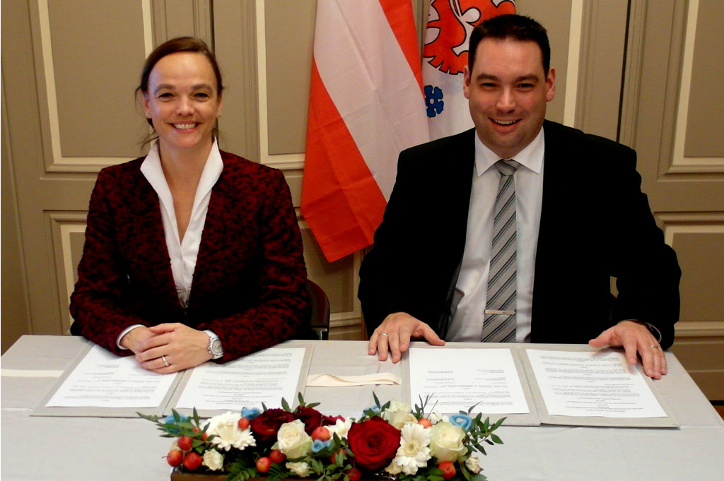 Bundesministerin für Bildung der Republik Österreich, Dr. Sonja Hammerschmid, und der ostbelgische Bildungsminister Harald Mollers