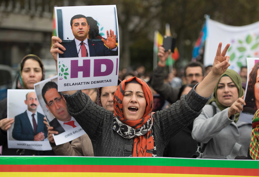 HDP-Anhännger protestieren in Frankfurt (4.11.)