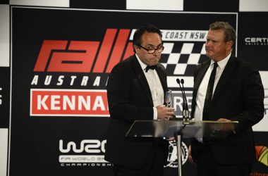 Zum Abschied gab es einen Sonderpreis für Volkswagen Motorsport und Teamchef Sven Smeets