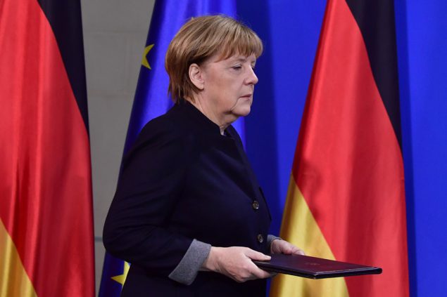 Angela Merkel tritt nach dem Anschlag von Berlin vor die Presse