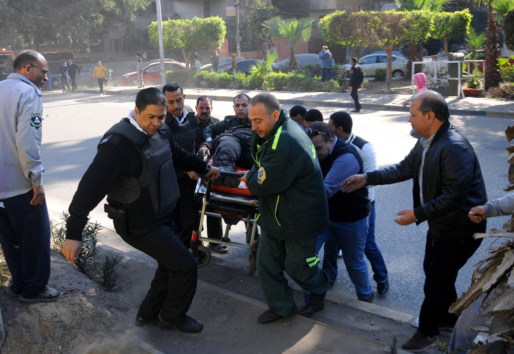 Mehrere Polizisten bei Bombenanschlag in Kairo getötet