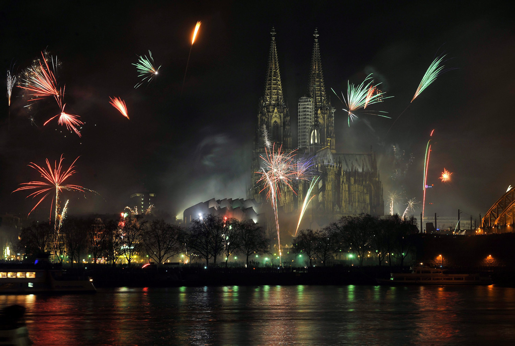 Silvesternacht in Köln (Archivbild: Henning Kaiser/EPA)