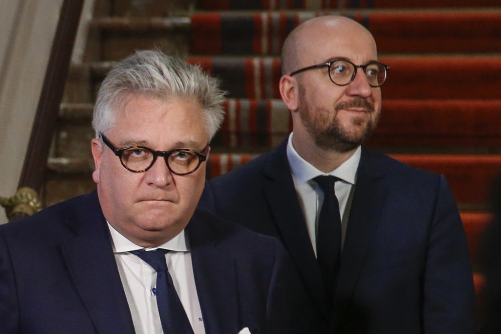 Prinz Laurent und Premier Charles Michel am 15.11. im Föderalparlament von Brüssel