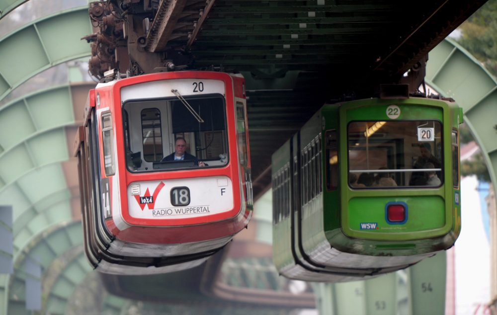 Reiseziel des Zehnjährigen: Die Wuppertaler Schwebebahn