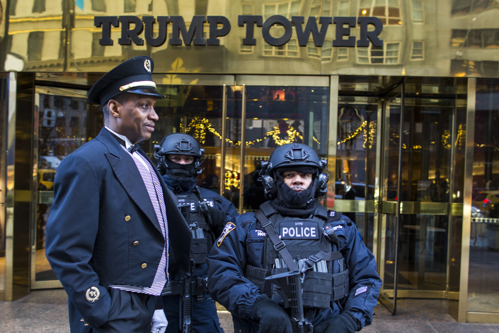 Trump Tower: Seit der US-Wahl unter strenger Bewachung