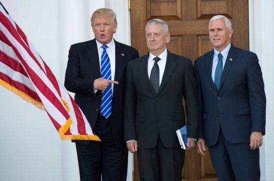 Mitte: Ex-General James Mattis