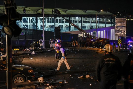 Anschlag vor dem Stadion des Fußballclubs Besiktas